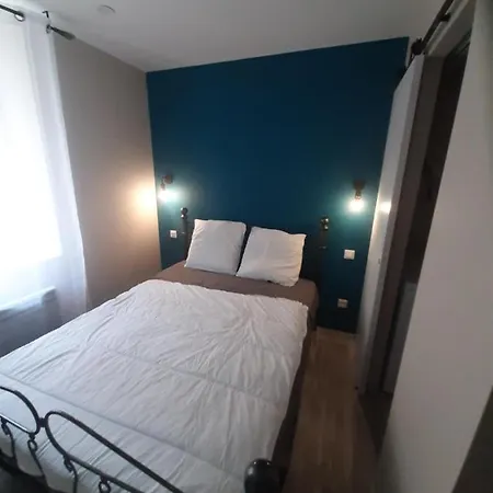 3 T2 Cosy De 40 à 50 M2 Idéal Pour Un Déplacement Pro Les Iris *