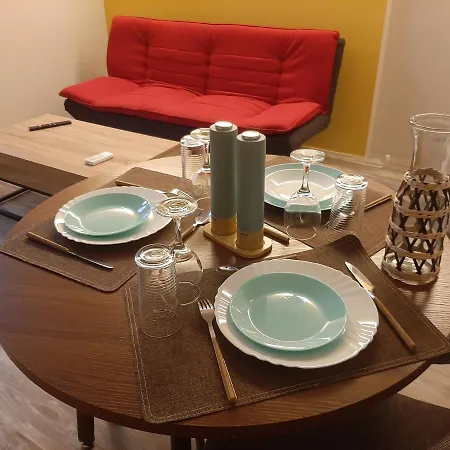 3 T2 Cosy De 40 à 50 M2 Idéal Pour Un Déplacement Pro  Les Iris Bourg-Saint-Andéol