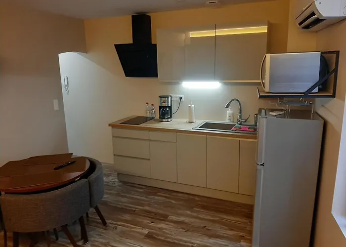 3 T2 Cosy De 40 à 50 M2 Idéal Pour Un Déplacement Pro  Les Iris Appartement *