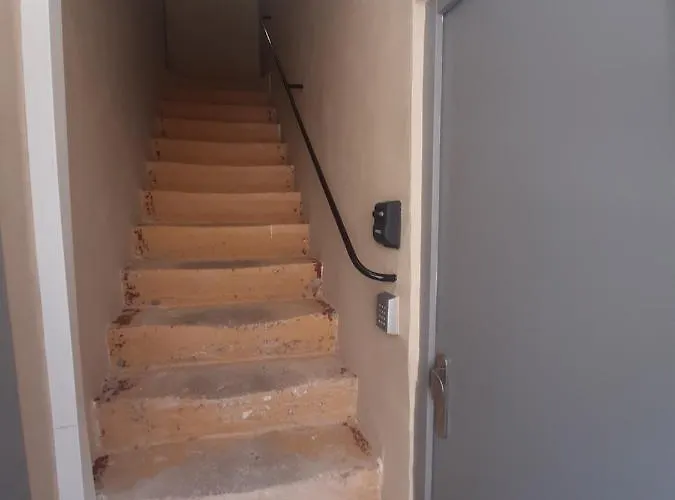 3 T2 Cosy De 40 à 50 M2 Idéal Pour Un Déplacement Pro  Les Iris *
