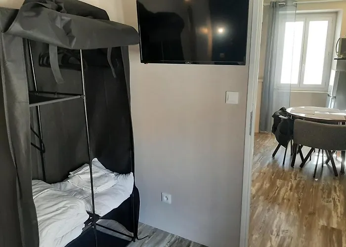 3 T2 Cosy De 40 à 50 M2 Idéal Pour Un Déplacement Pro  Les Iris Bourg-Saint-Andéol